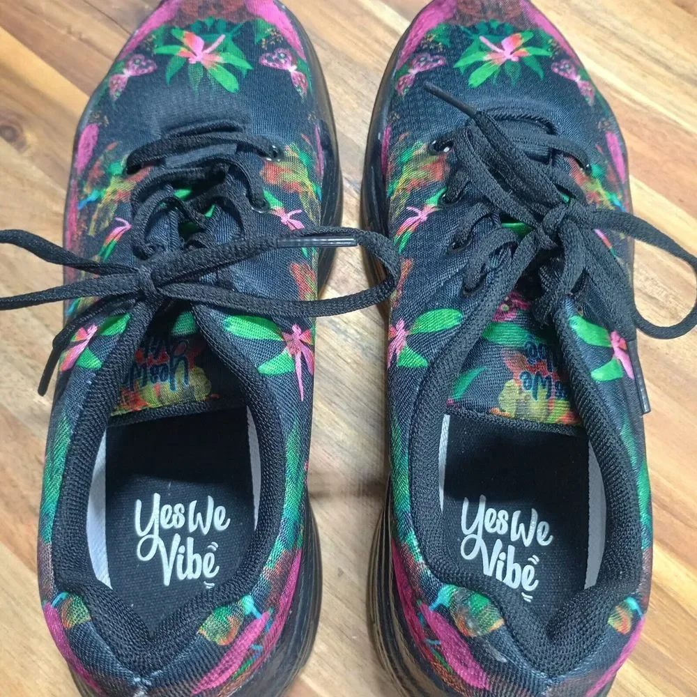 Yes We Vibe Sneakers‎ Shoes Womens Sz 7 M Floral Butteryfly Lace Up Colorful
